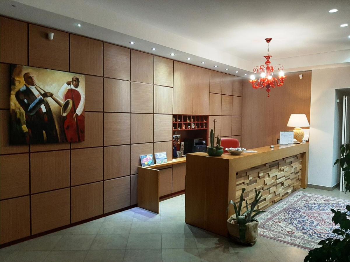 Giga Hotel Villa Santa Lucia 외부 사진